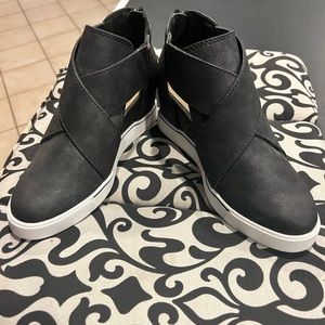 Black & White Wedge Sneakers
